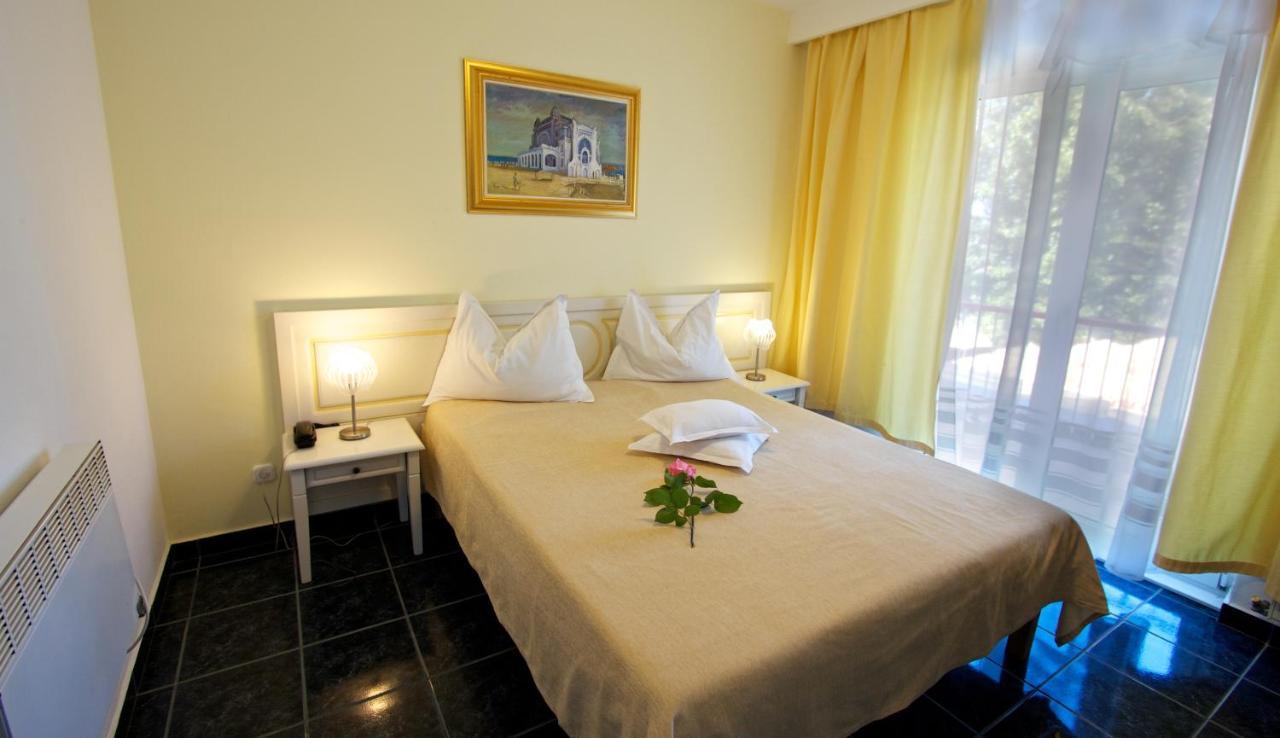 Hotel Central 3*