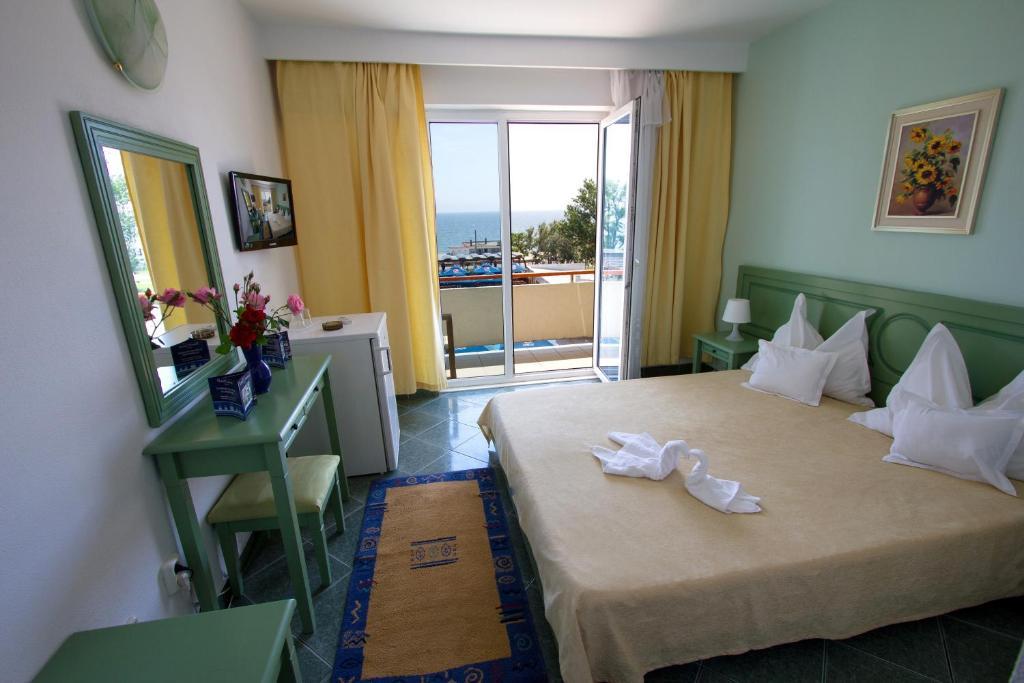 Hotel Central Hotel 3*